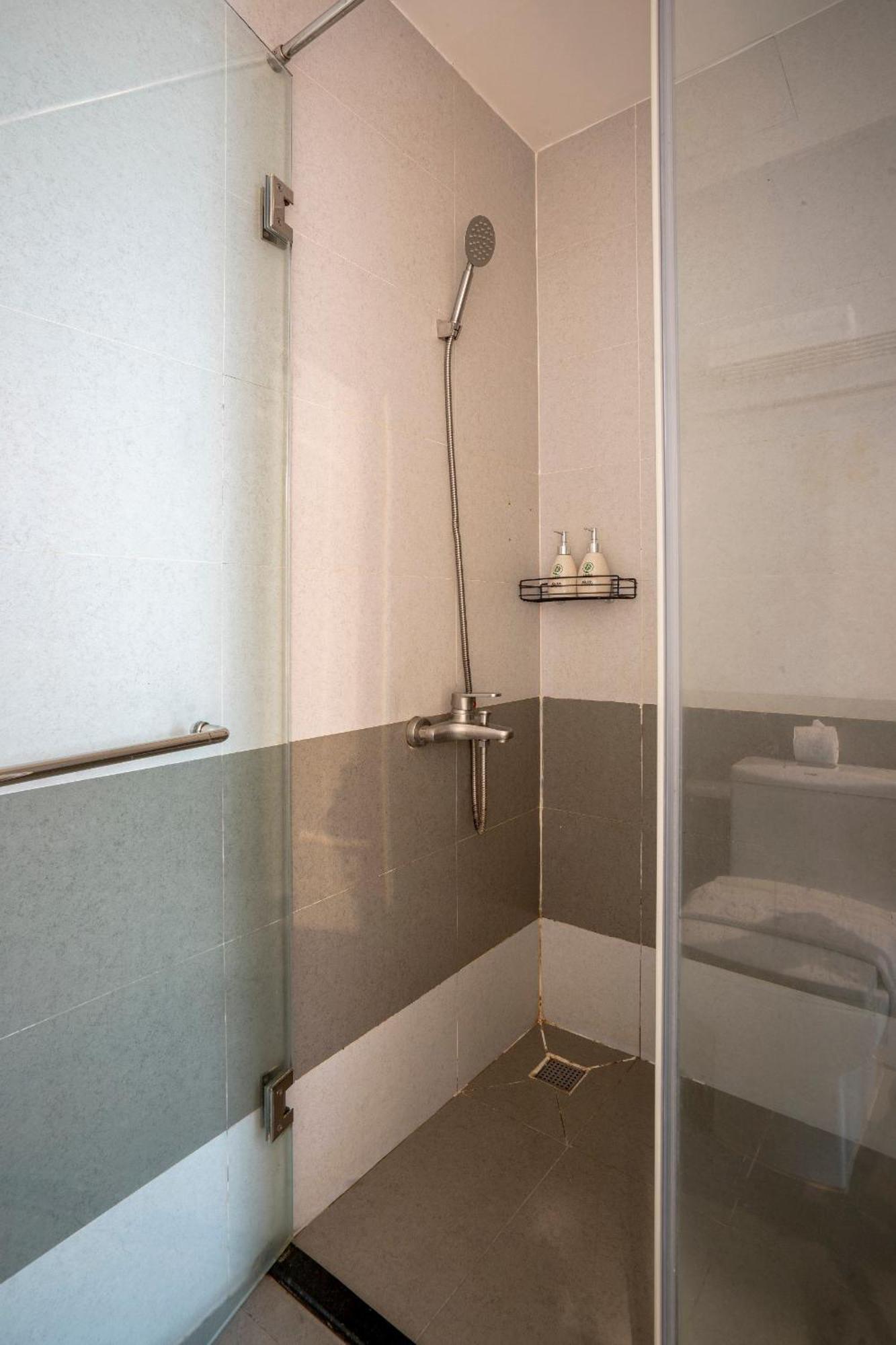 הו צ'י מין סיטי La Airport Tan Binh Hotel מראה חיצוני תמונה